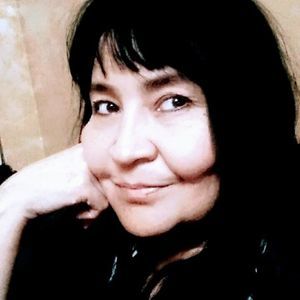 Meet your Posher, Karina